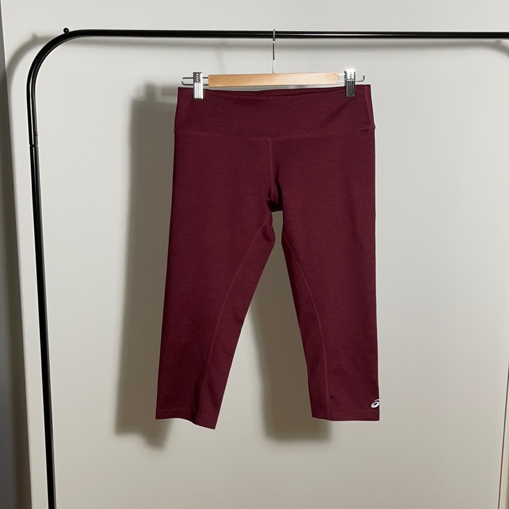 ASICS Cropped Workout Capris